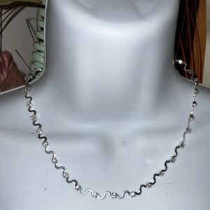 Elegant WAVY SWISH Silver Necklace station design w/cubic zirconia Vintage NW #1